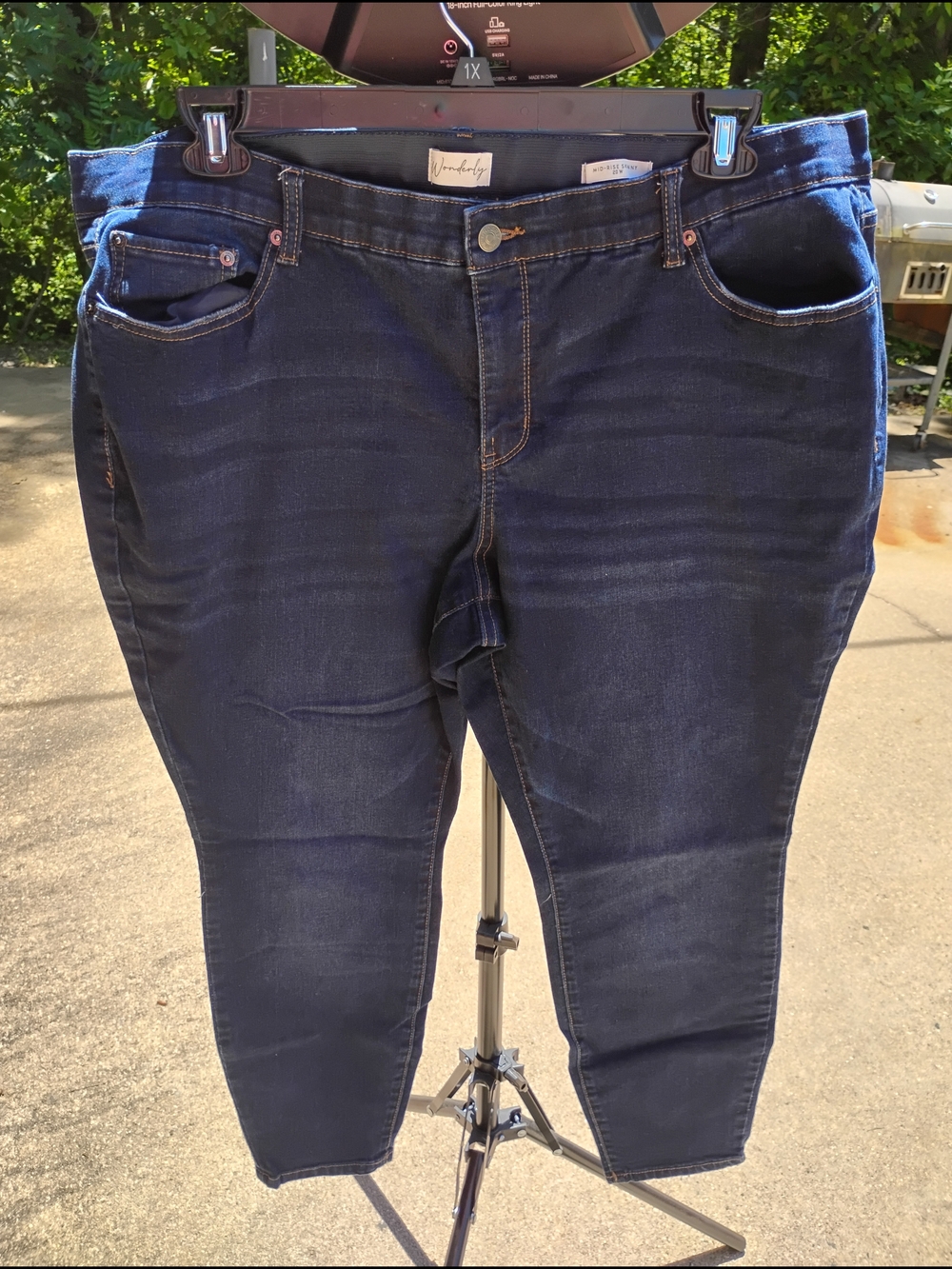 Wonderly Mid-Rise Skinny Jeans - Indigo Blue